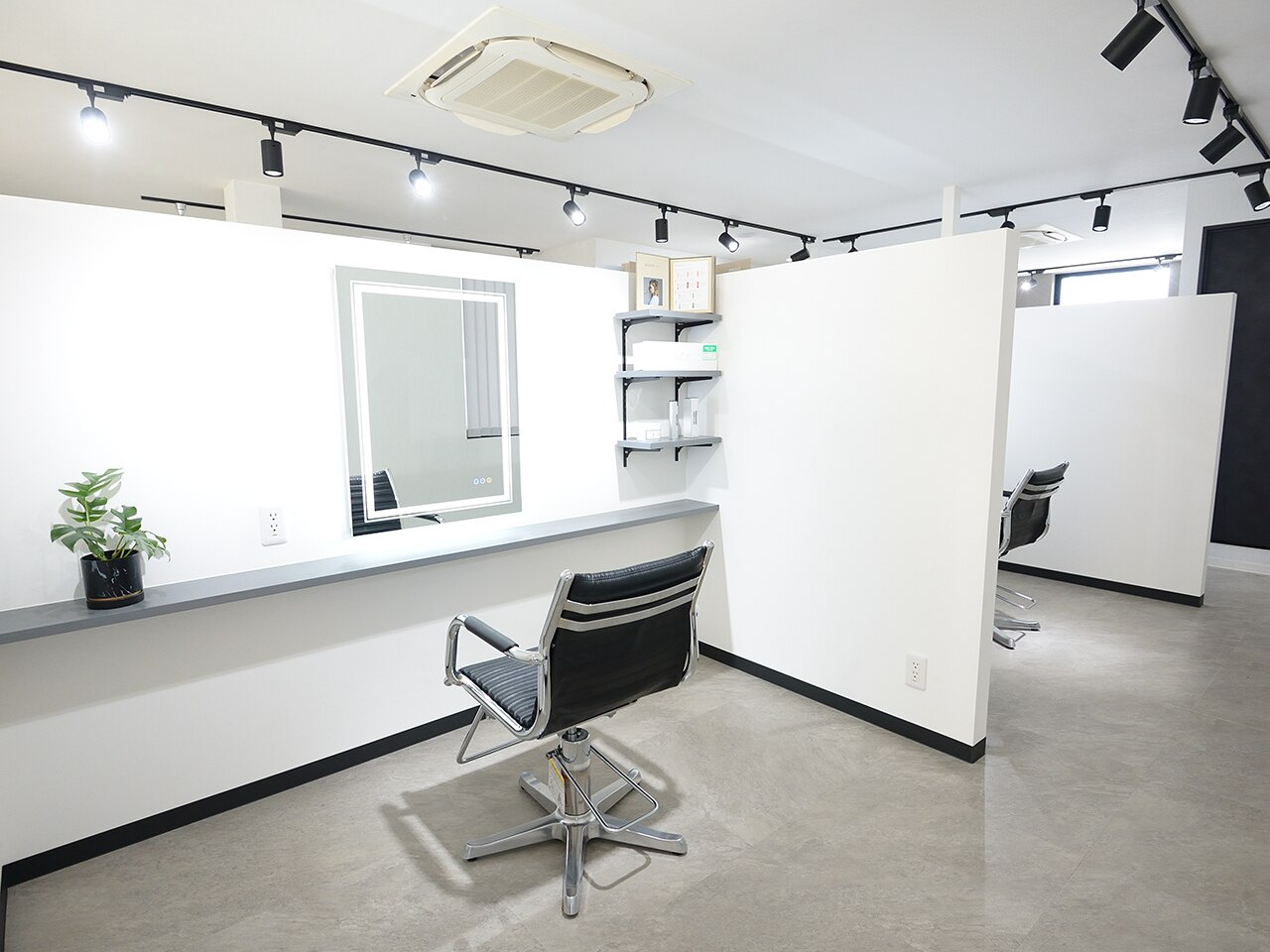 半個室サロン Hair Salon NEO 伊勢原 髪質改善/縮毛矯正/メンズパーマ